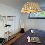 Apartment Modern-neu-nespresso-balkon-parkplatz Augsburg