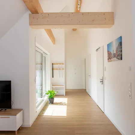 Apartment Modern-neu-nespresso-balkon-parkplatz Augsburg