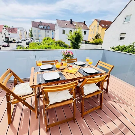 Modern-neu-nespresso-balkon-parkplatz