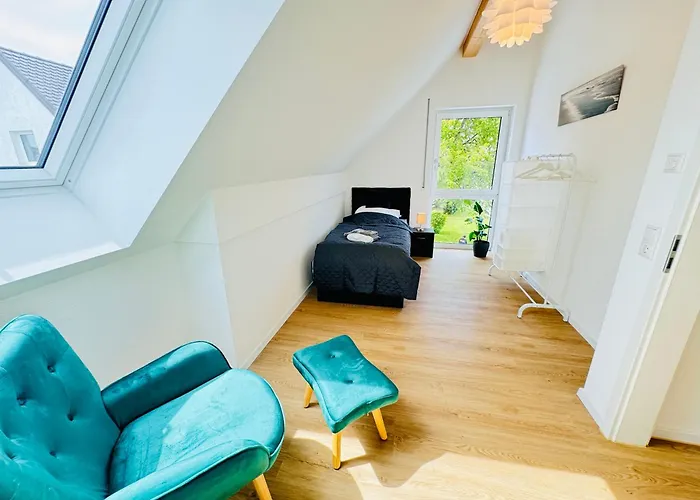 Modern-neu-nespresso-balkon-parkplatz