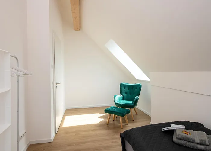 Modern-neu-nespresso-balkon-parkplatz Lejlighed *