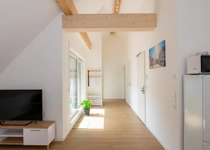 Lejlighed Modern-neu-nespresso-balkon-parkplatz Augsburg