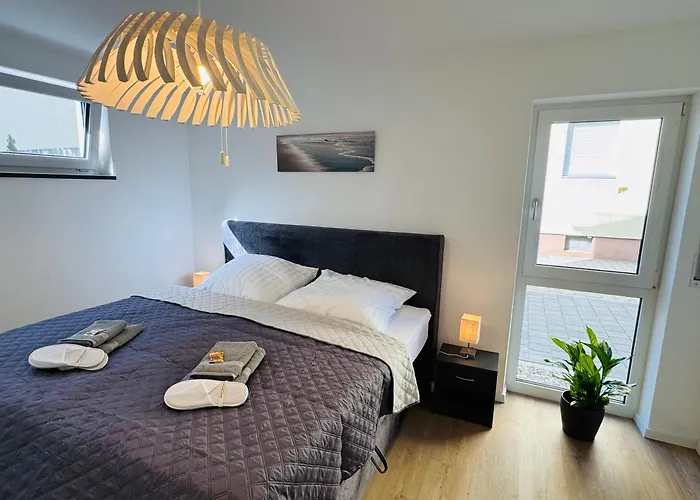 Modern-neu-nespresso-balkon-parkplatz Lejlighed Augsburg